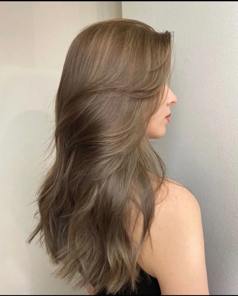 Cách chọn tóc nâu rêu phù hợp với từng làn da qua ảnh mẫu
