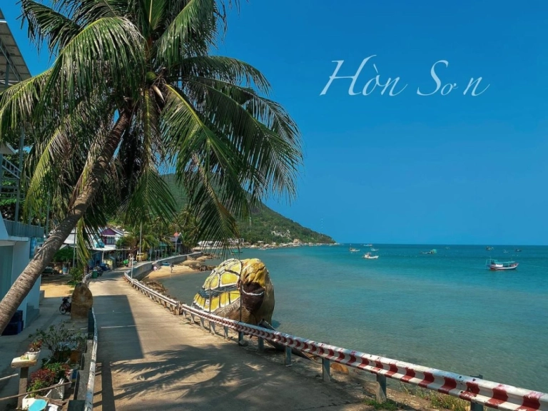 Đảo Hòn Sơn - Nơi tìm lại sự bình yên giữa thiên nhiên