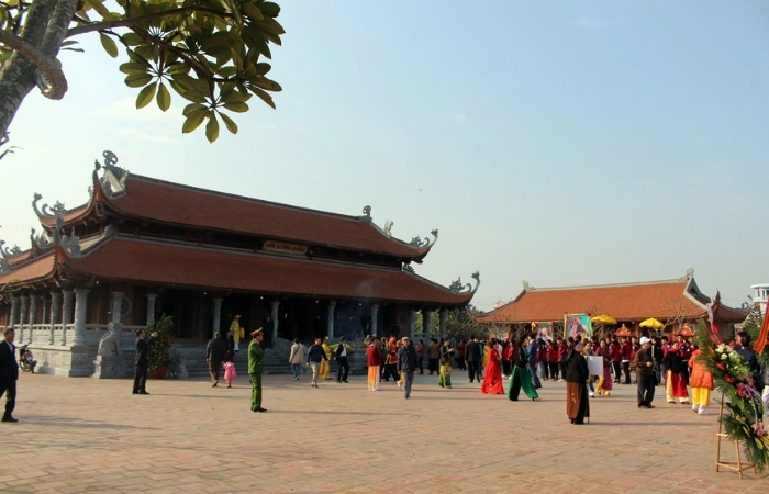 Hình ảnh Thành Xương Giang qua từng góc máy đầy cảm xúc