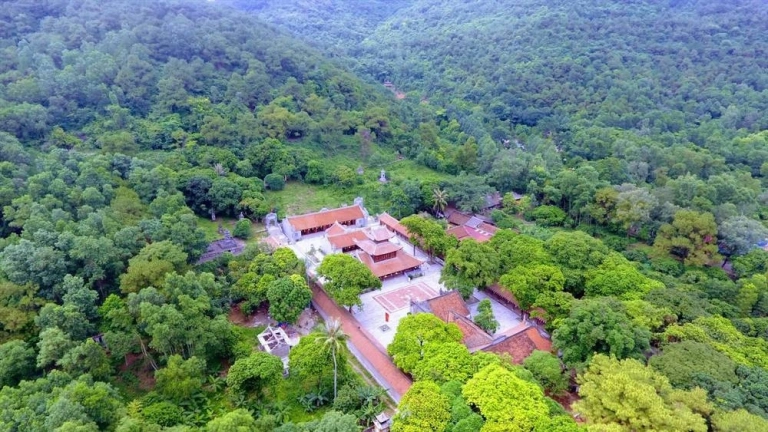 Khám phá chùa Côn Sơn - Chốn linh thiêng giữa đại ngàn