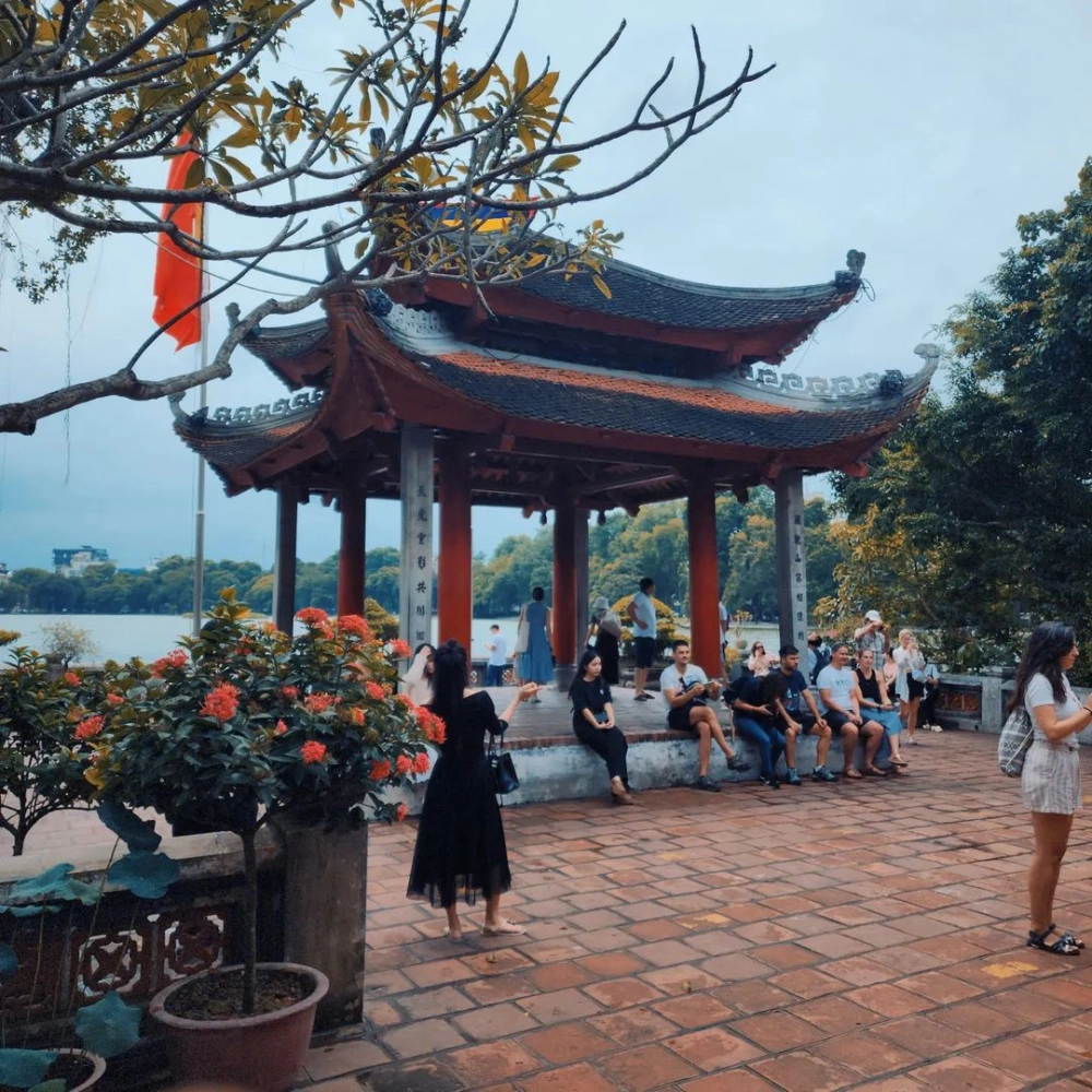 Kiến trúc đền Ngọc Sơn độc đáo kết hợp giữa văn hóa và thiên nhiên