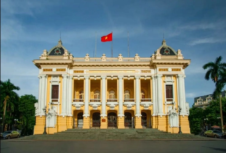 Nhà hát Lớn Hà Nội - Không gian nghệ thuật và lịch sử giao hòa