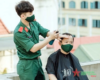 Top 10 Kiểu Tóc 3 Phân Nam Tính, Mát Mẻ và Hot Trend 2026