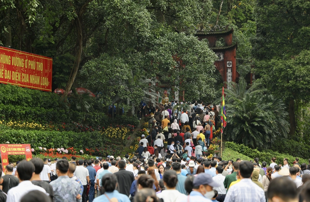 Hành trình tham quan đền hùng trọn vẹn