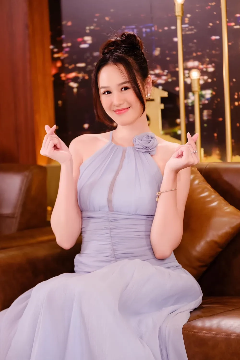 Bật mí thân thế diễn viên Anh Phạm là ai