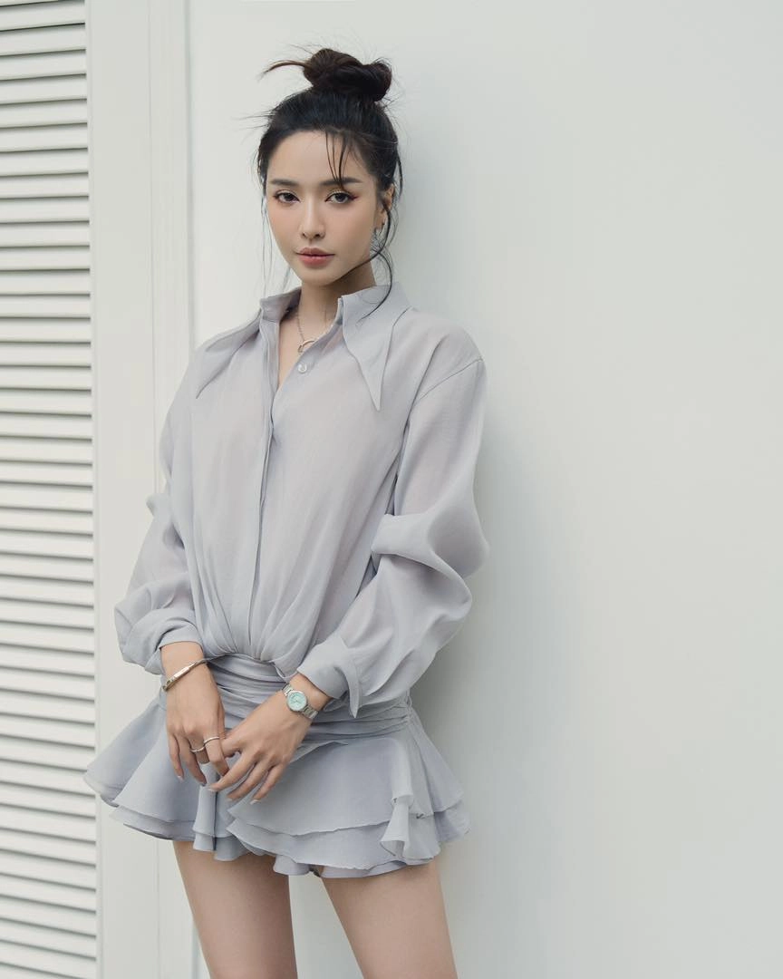 Nhạc dân ca Bích Phượng khiến người nghe đắm chìm trong không gian âm nhạc sâu lắng