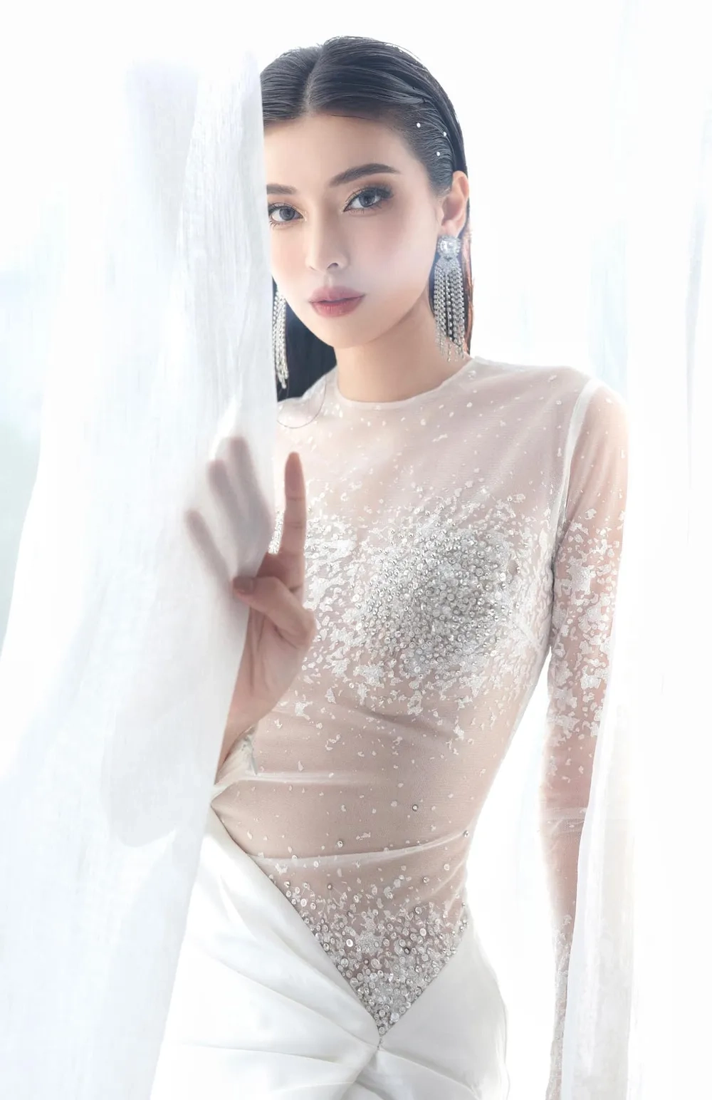 Ngắm nhìn bộ sưu tập hình ảnh Cao Thái Hà cực chất