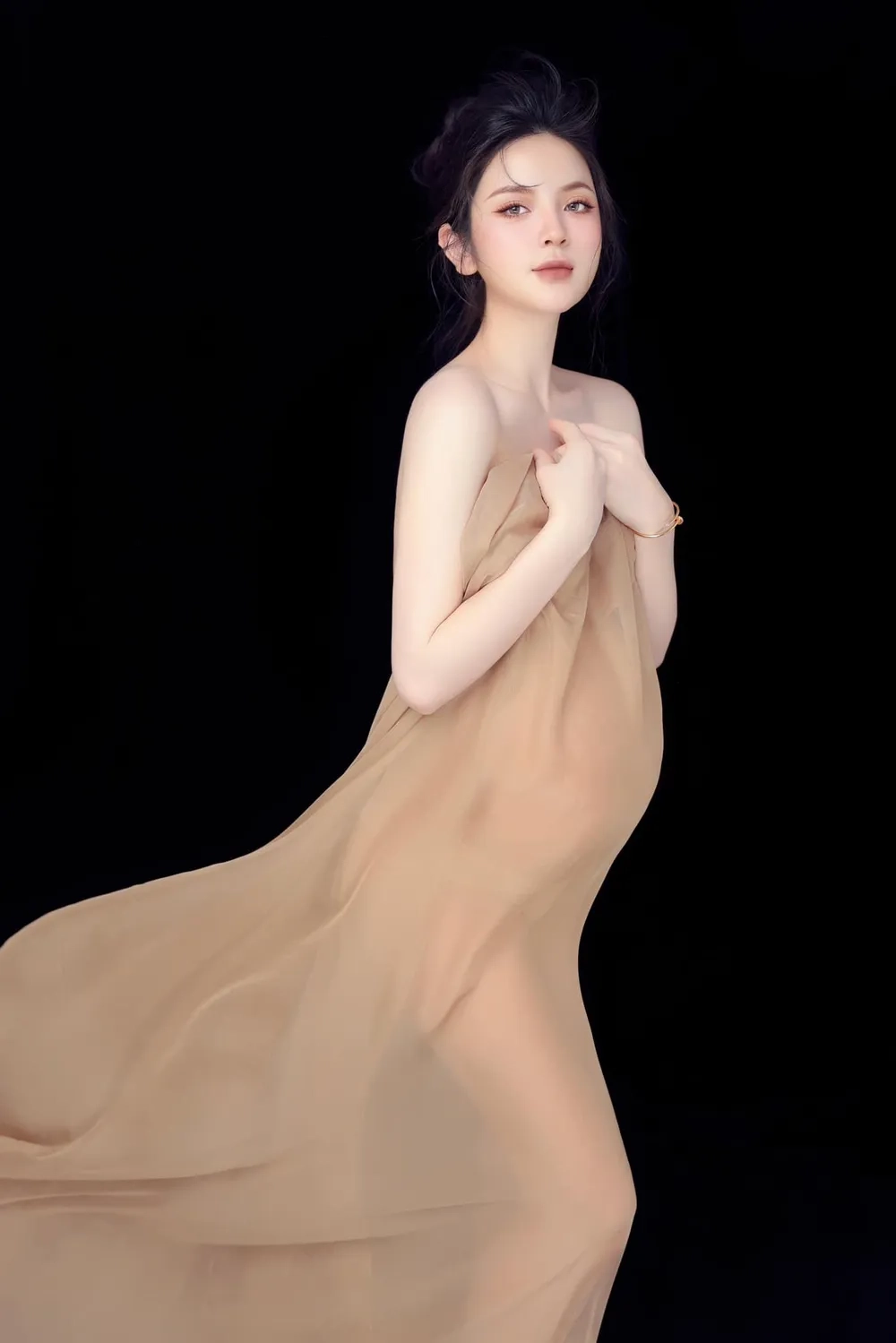Chu Thanh Huyền bao nhiêu tuổi?