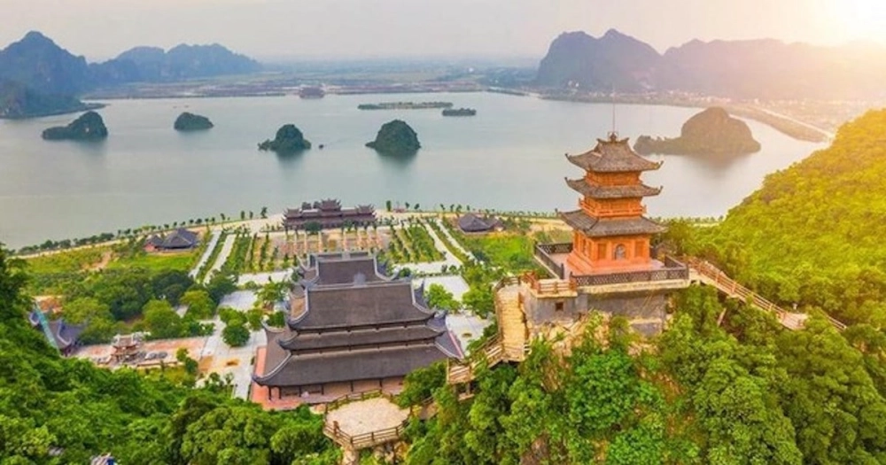 Khám phá khu du lịch bái đính qua ảnh chùa bái đính đặc sắc