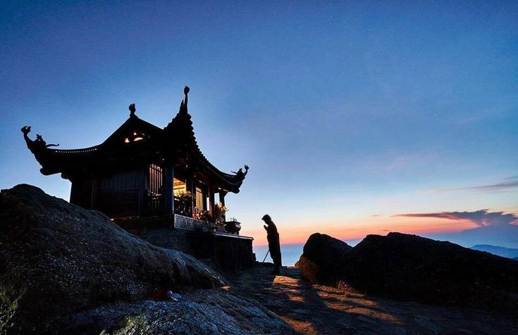 Chiêm ngưỡng hình ảnh chùa Đồng Yên Tử hùng vĩ