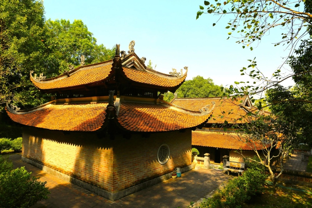 Đền Bà Triệu ở đâu và những địa điểm tham quan xung quanh khu di tích