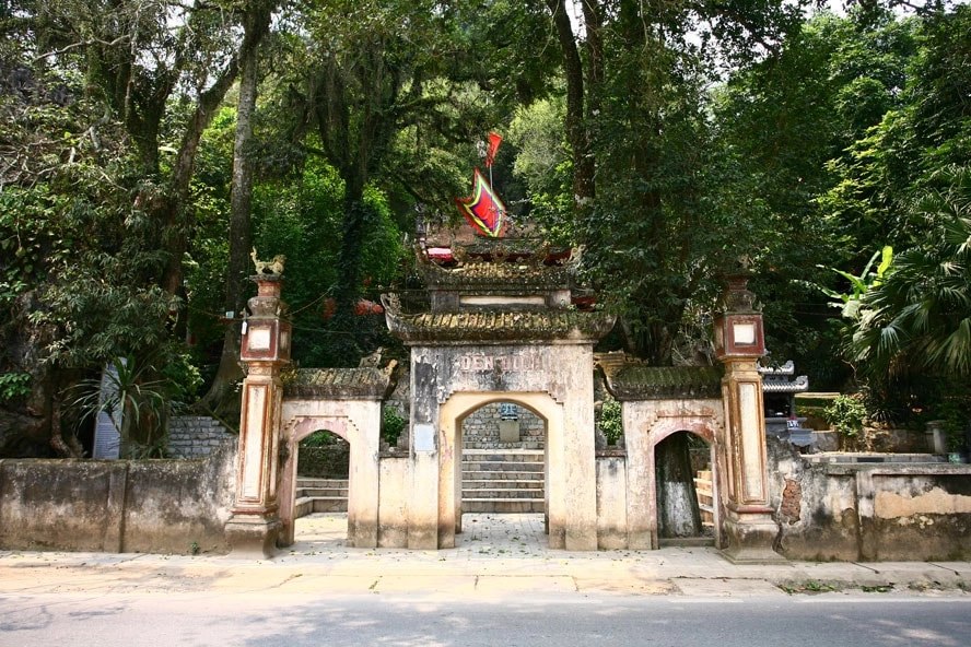 Khám phá Giới thiệu đôi nét về Đền Đuổm