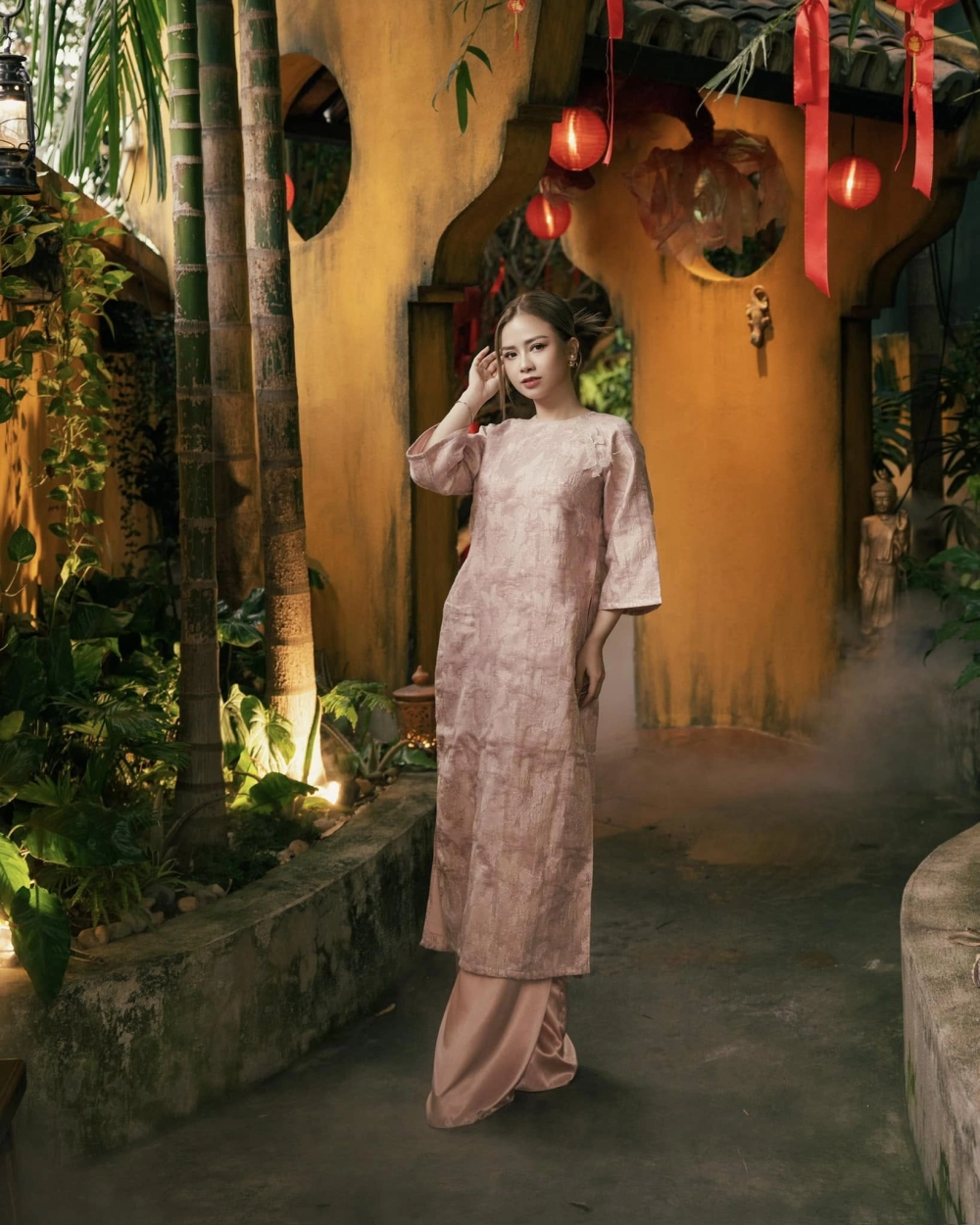 Dương Hoàng Yến chị đẹp luôn khiến fan mê mẩn mỗi lần xuất hiện