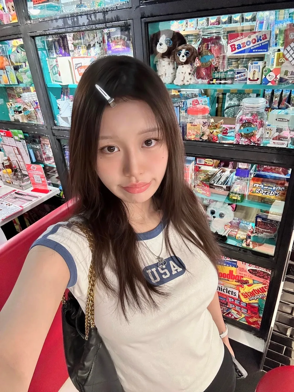 Ngỡ ngàng trước vòng eo của Han Sara