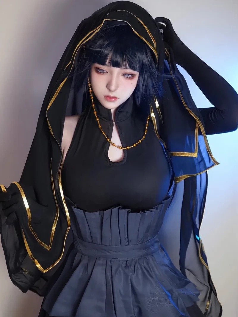 Fan nữ mê mẩn với style cosplay Hyuga Hinata