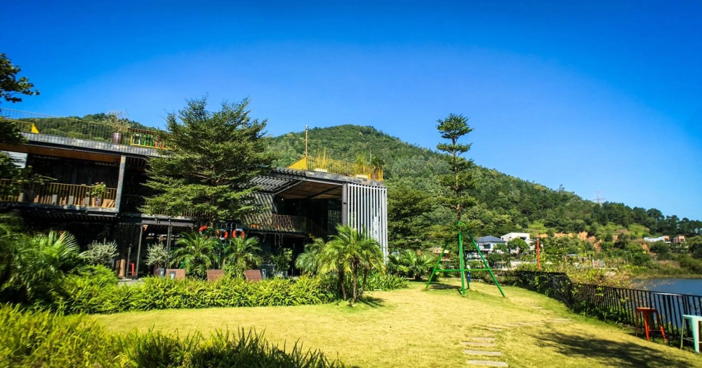 Nghỉ dưỡng cùng view đẹp lakeside villa hồ đồng đòv