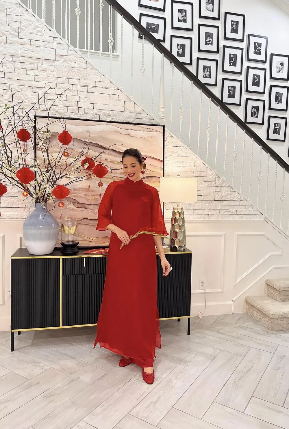 Bạn có biết hoa hậu Phạm Hương quê ở đâu không