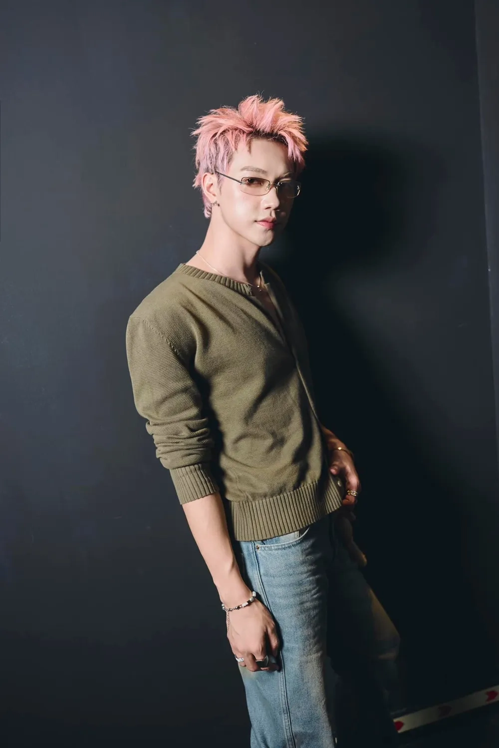 Lời bài hát đầy cảm xúc trong JSOL giá như em nhìn lại lyrics