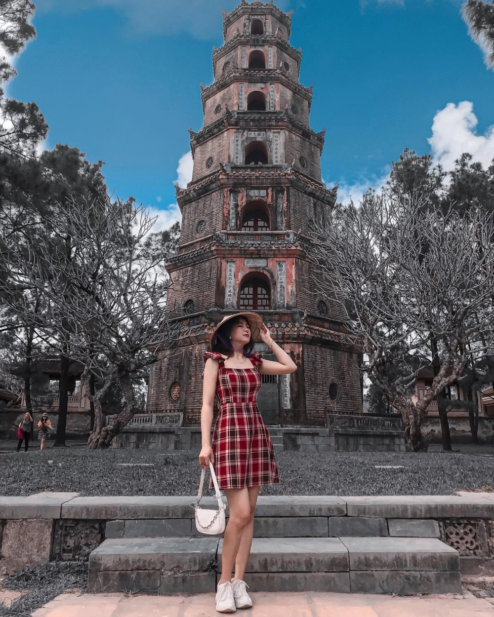 Chùa Thiên Mụ nằm ở đâu dễ tìm và nổi tiếng