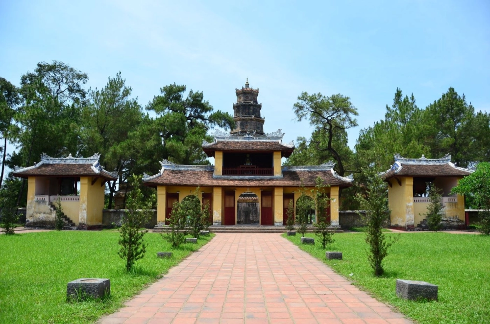 Tham quan hình ảnh Chùa Thiên Mụ Huế tuyệt đẹp