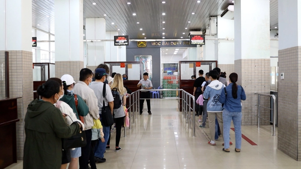 Hướng dẫn từ campuchia về việt nam qua cửa khẩu mộc bài