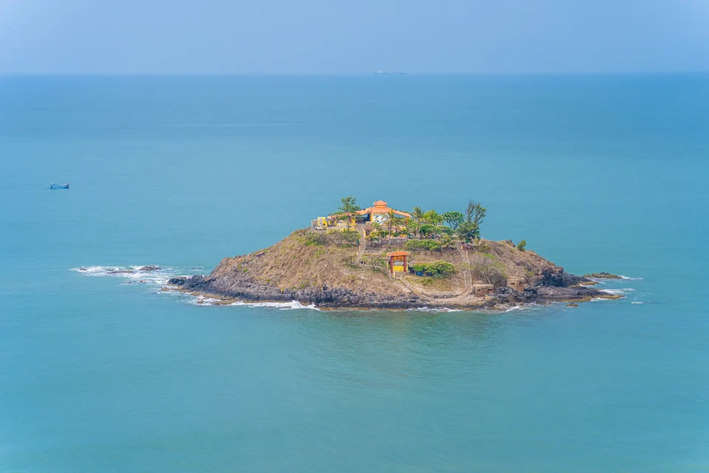 Khám phá tìm hiểu đôi nét về Hòn Bà