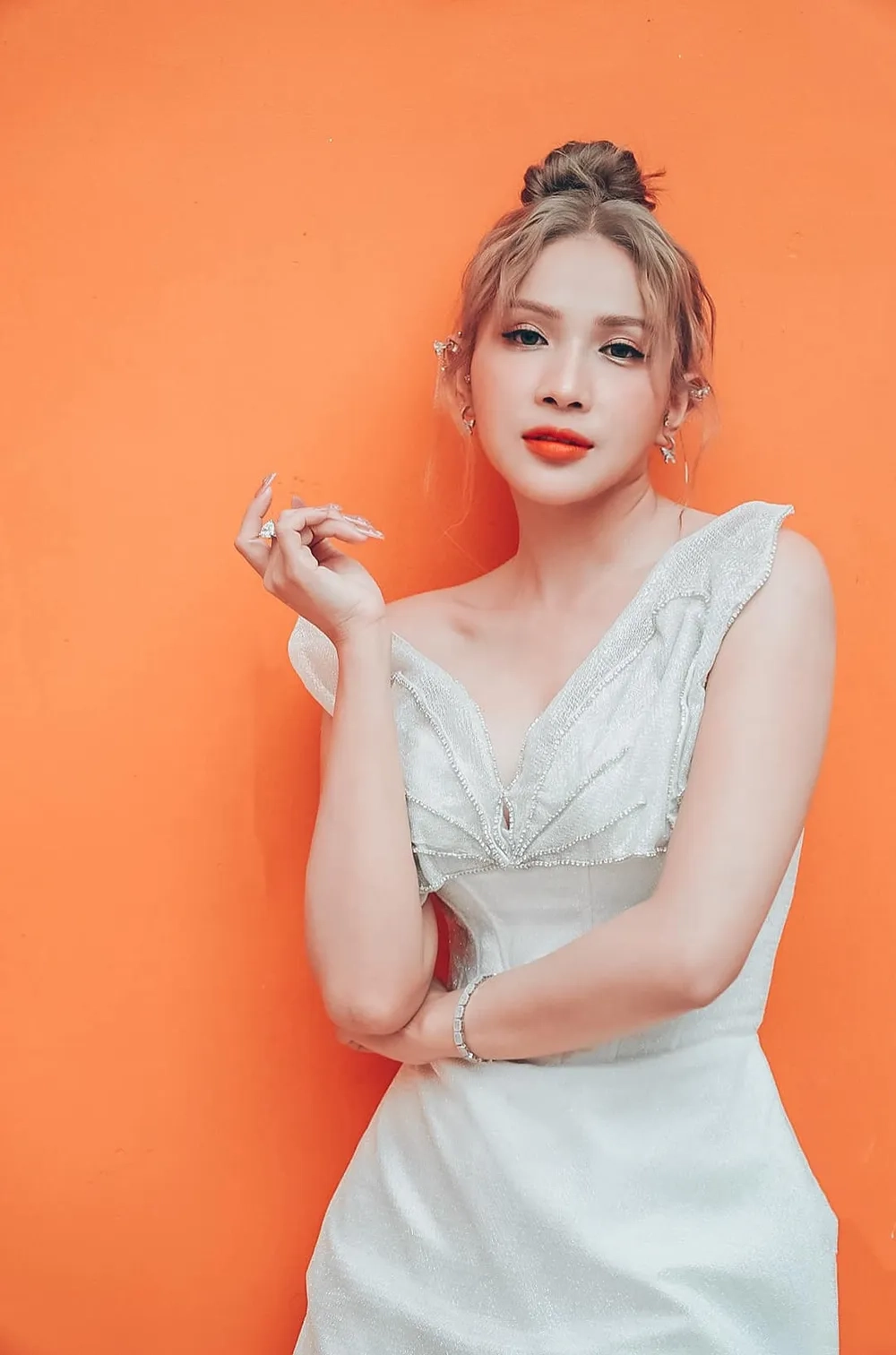 Thoả sức vui xuân với 7 nụ cười xuân Khả Như rộn ràng
