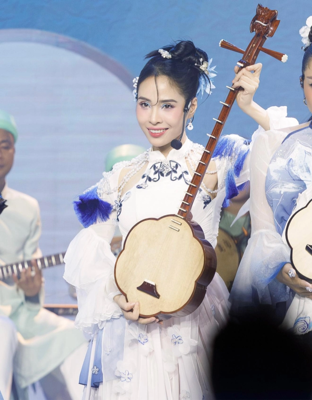 Phốt ca nương Kiều Anh những câu chuyện ít người biết