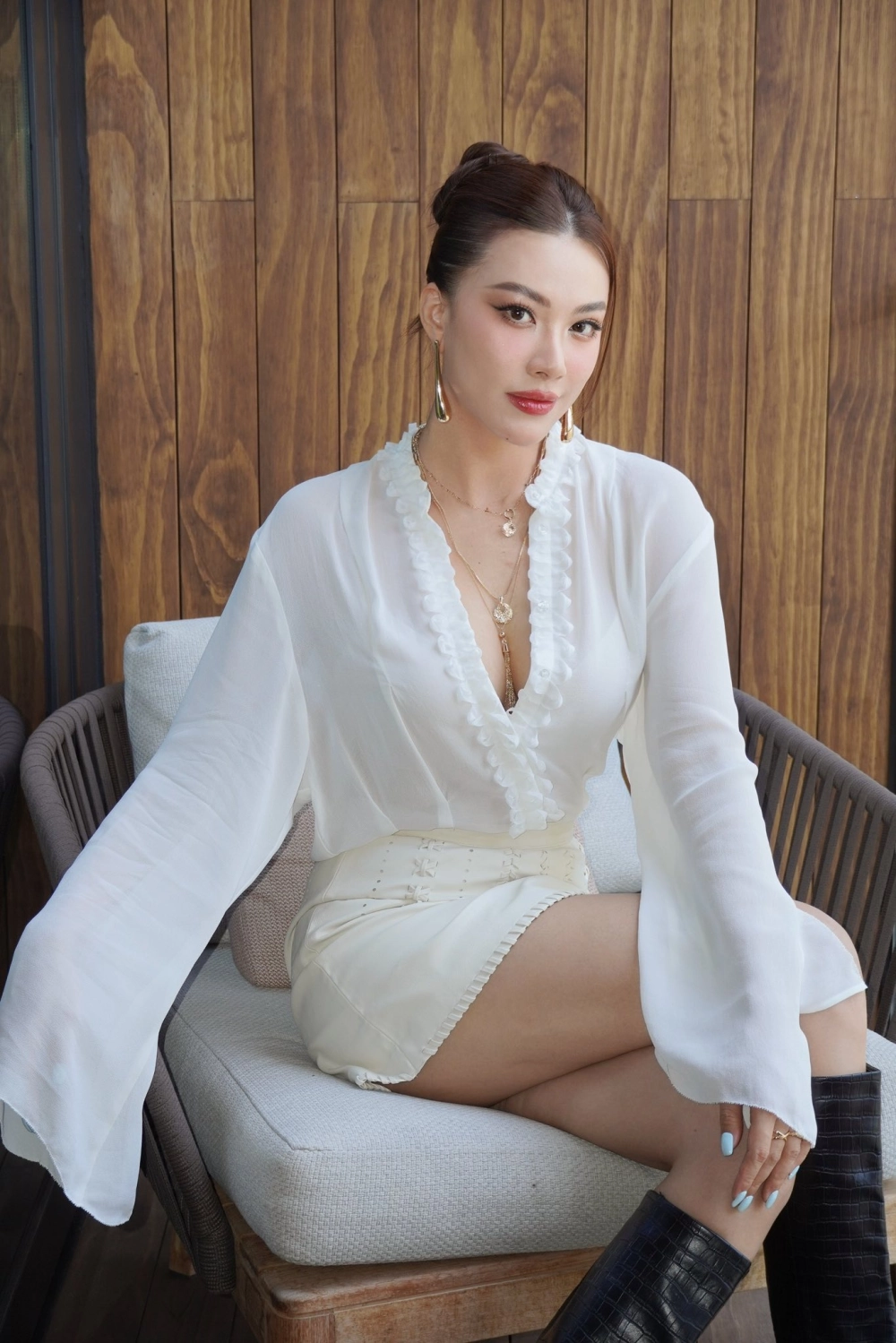 Kim Duyên á hậu 2 Miss Supranational đã chinh phục được trái tim khán giả