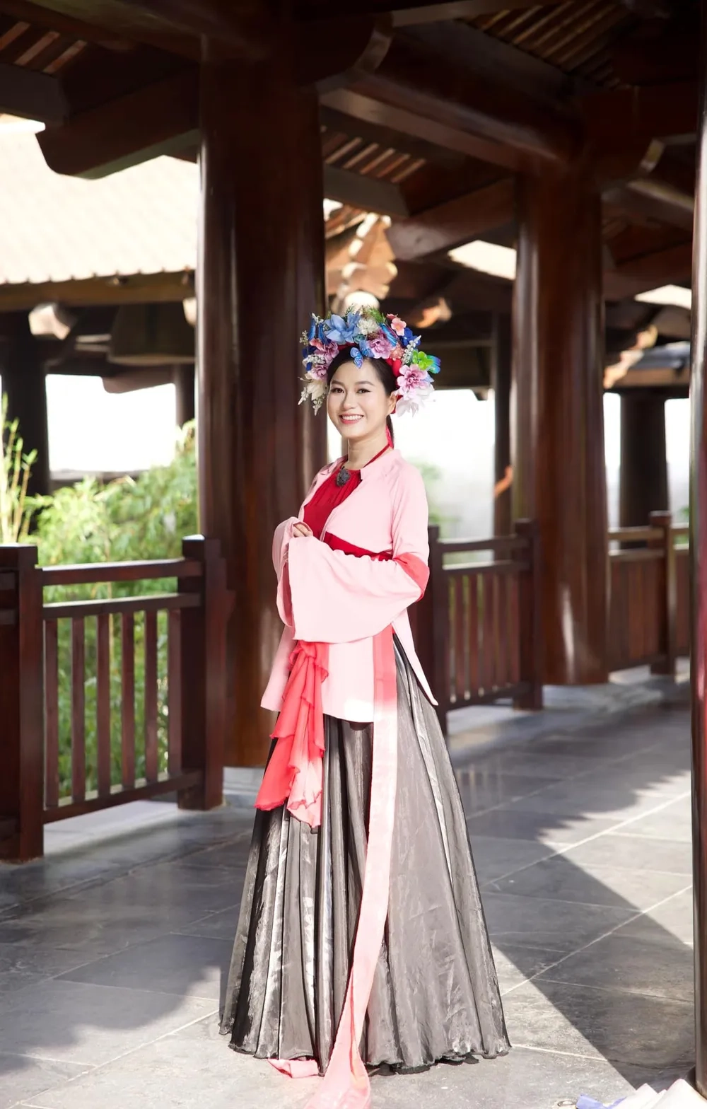 Bạn có biết Lâm Vỹ Dạ bao nhiêu tuổi không