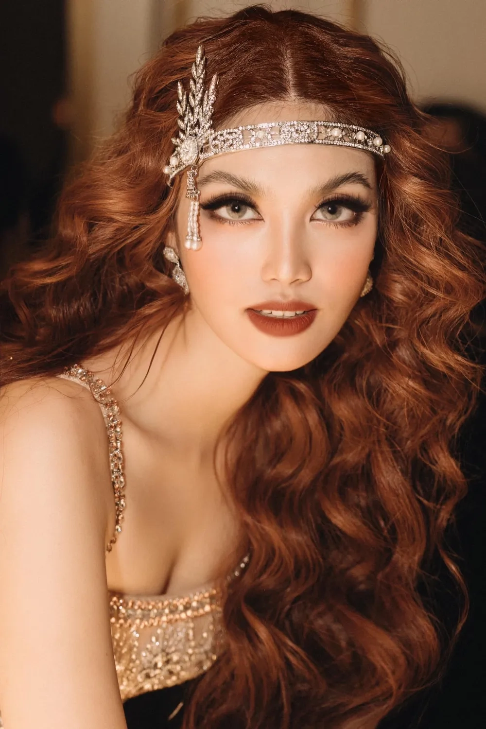 Bất ngờ với Lan Khuê chiều cao thật