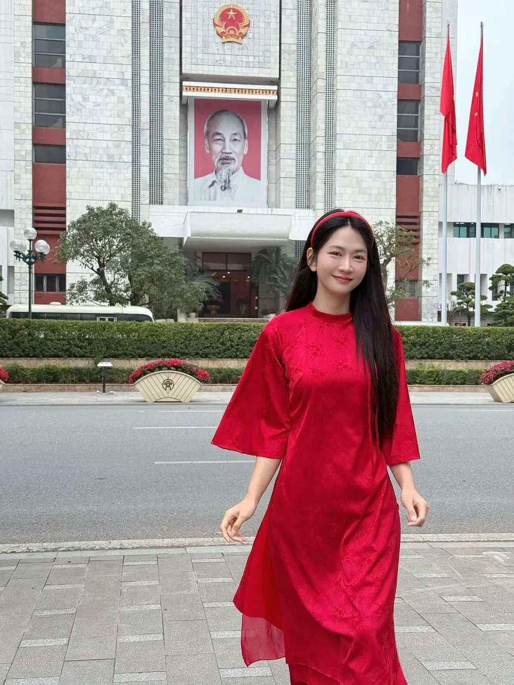 Cô nàng hot TikToker còn được gọi là dv Lê Bống