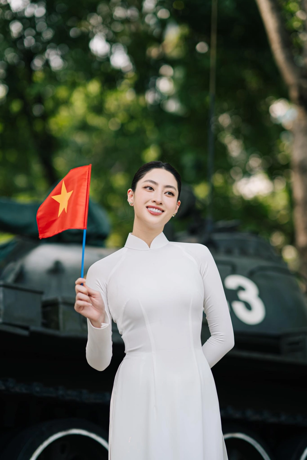 Bằng IELTS của lương thùy linh ielts khiến dân tình nể phục