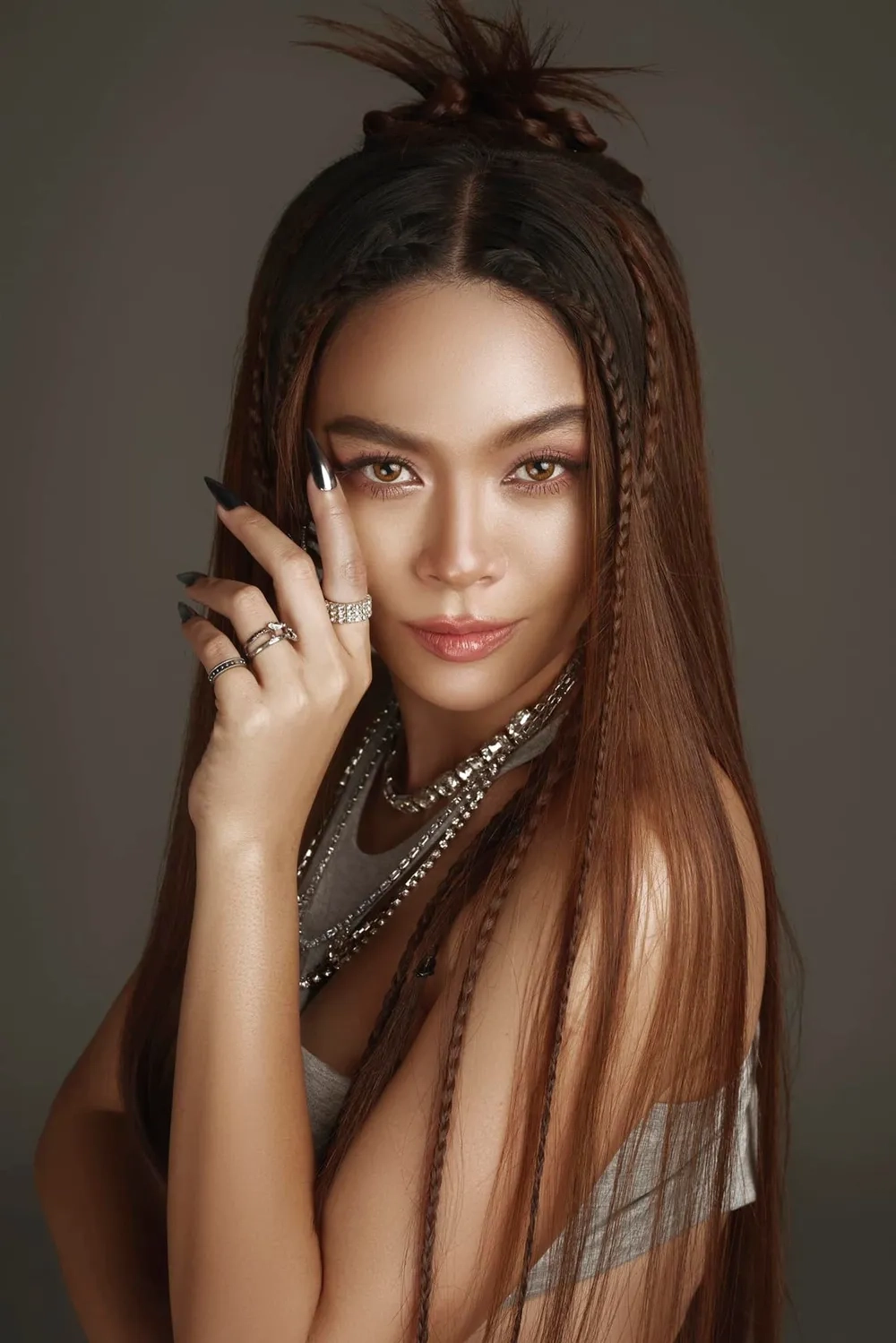 Câu hỏi gây tò mò Mâu Thủy là gì