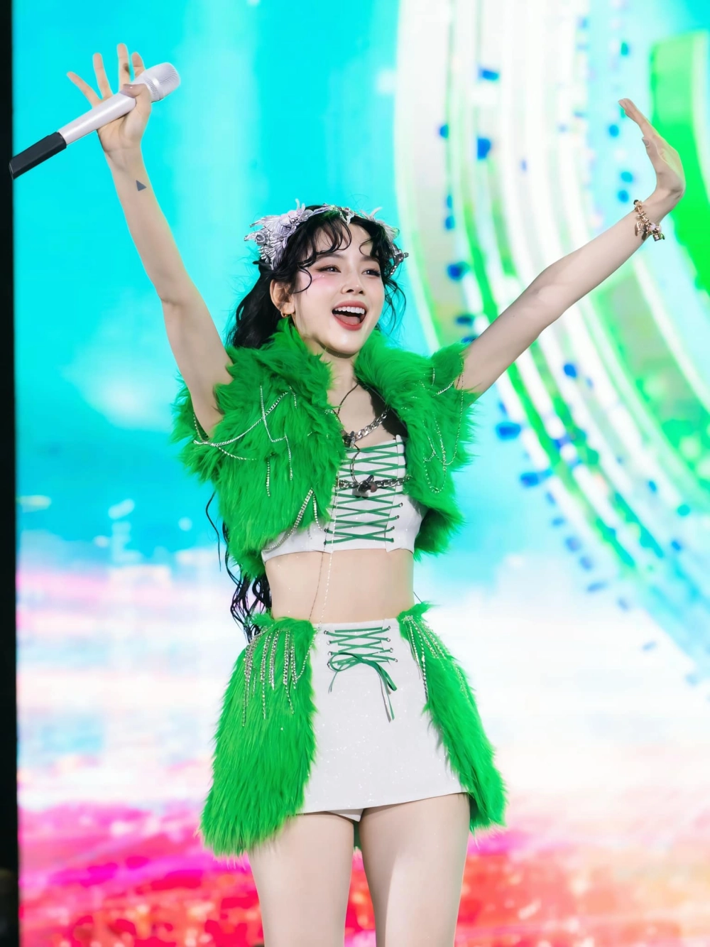 Góp mặt trong phim DJ Mie đóng phim Quỷ Cẩu