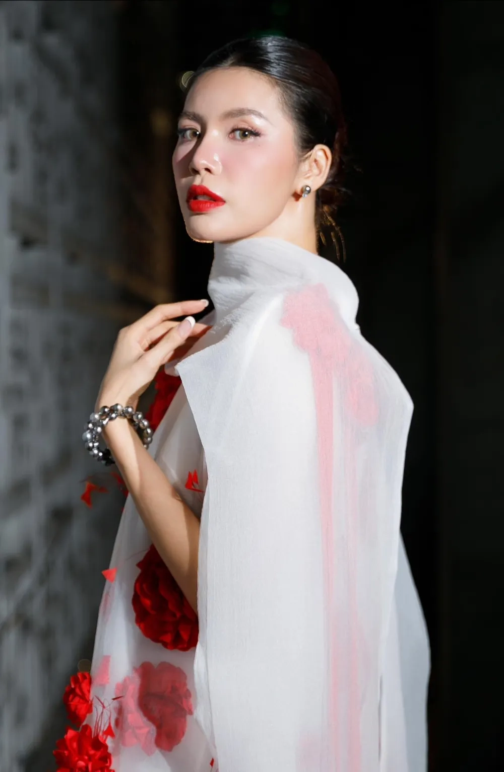 Bất ngờ với ý nghĩa tên Minh Tú