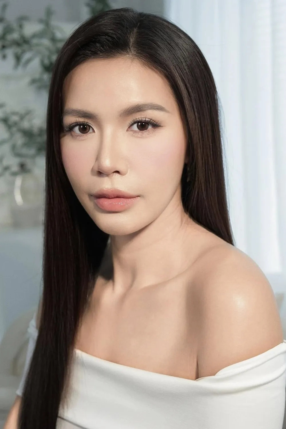 Chính xác thì Minh Tú là hoa hậu gì