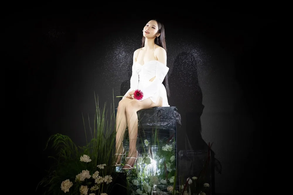 Hé lộ bí mật Miu Lê tên thật là gì
