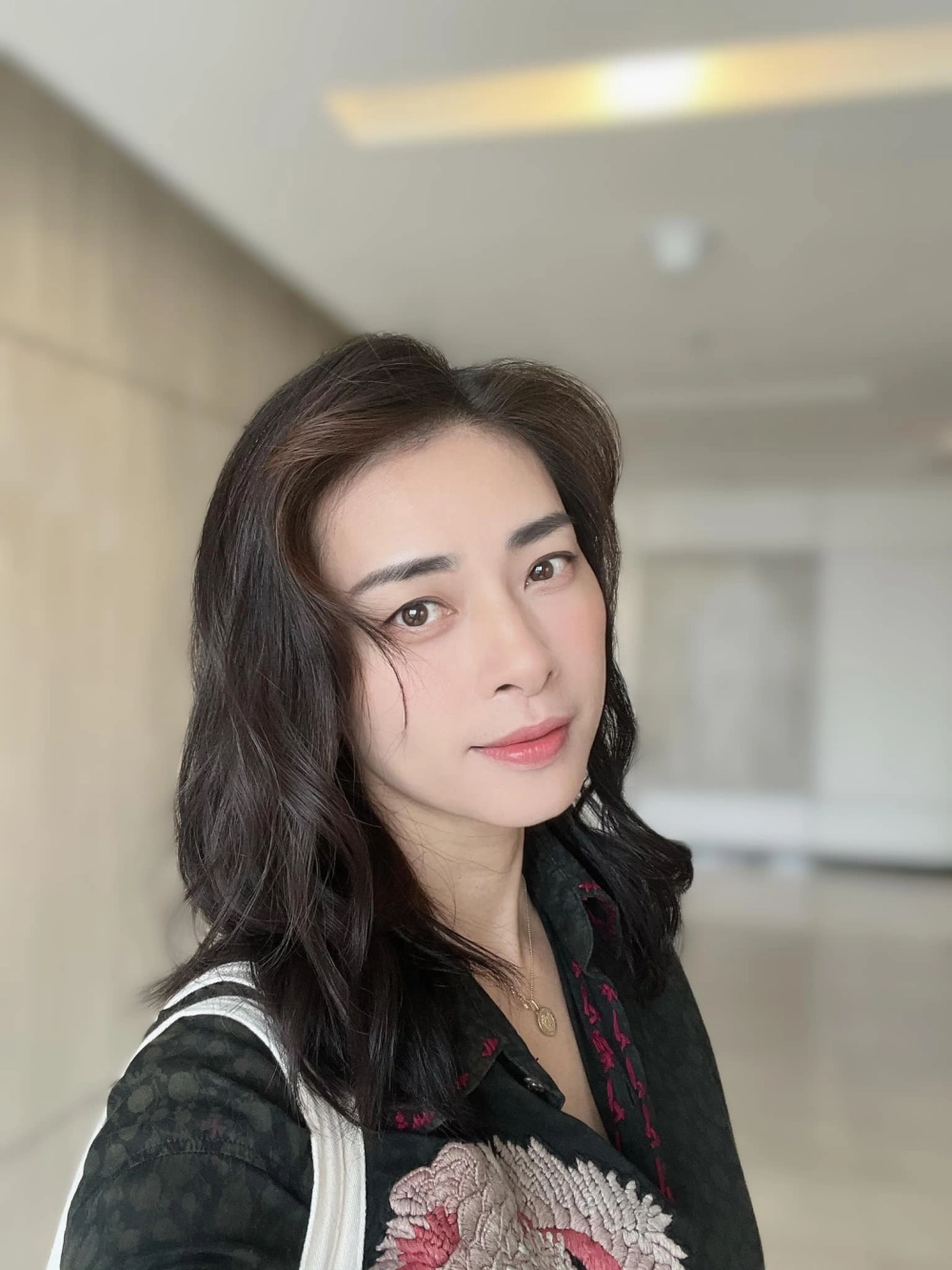 Loạt ảnh đẹp mê hồn của Ngô Thanh Vân Instagram