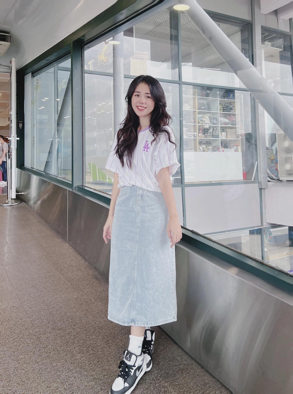 Ca sĩ Nguyễn Hương Ly sinh năm bao nhiêu?