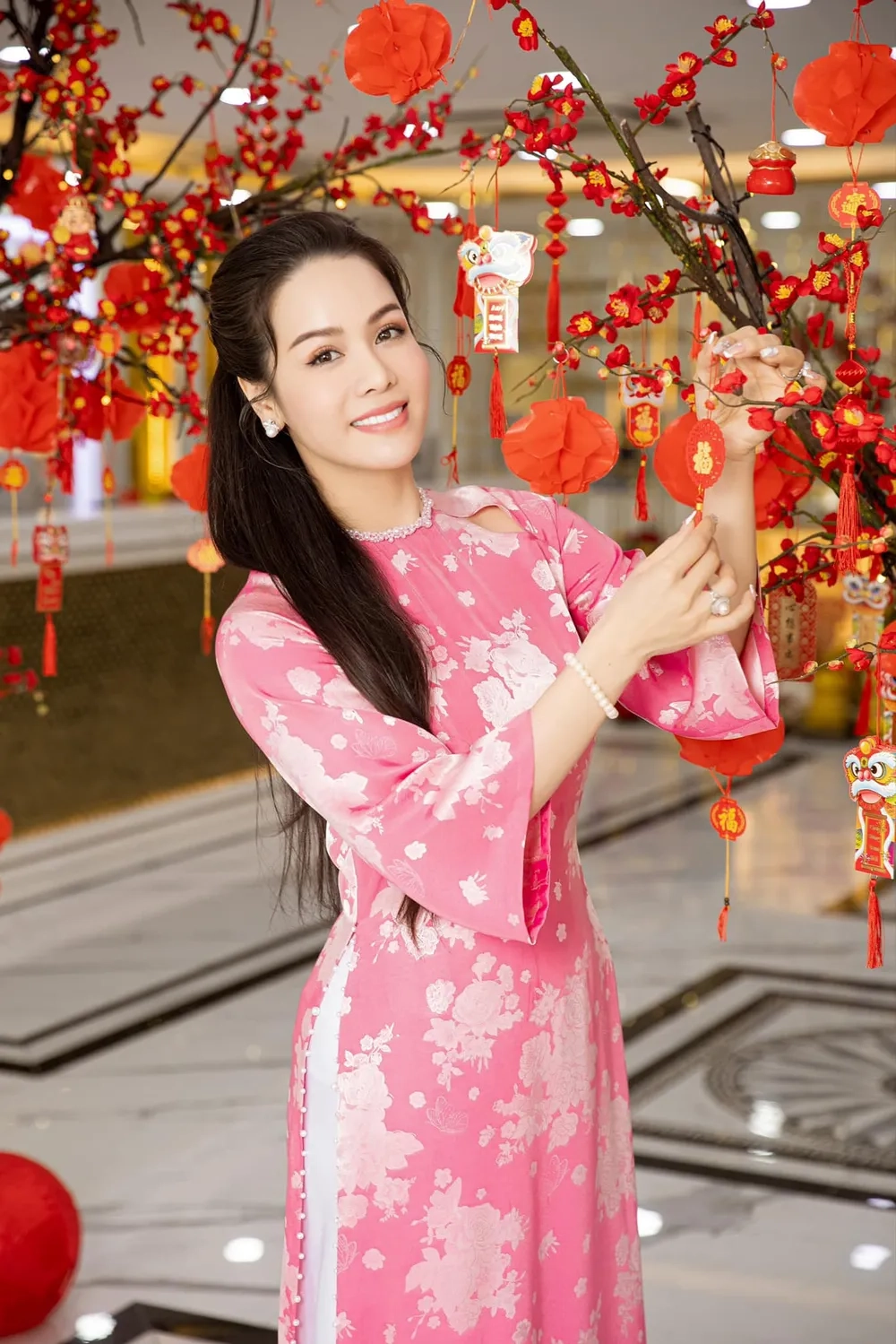 Bản ballad cảm động Mưa Đã Tạnh Nhật Kim Anh