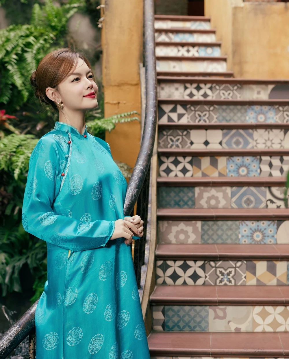  Lời bài hát Phạm Quỳnh Anh Tình yêu cao thượng