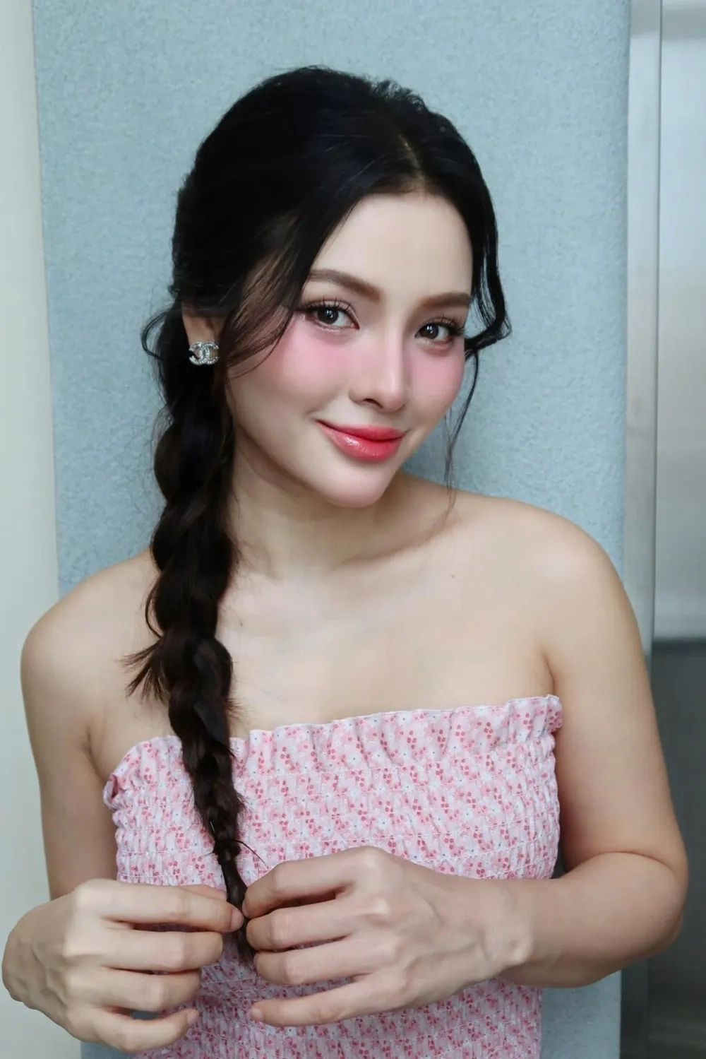 Tin vui Phương Trinh Jolie sinh con thứ 3 khiến fan vỡ òa
