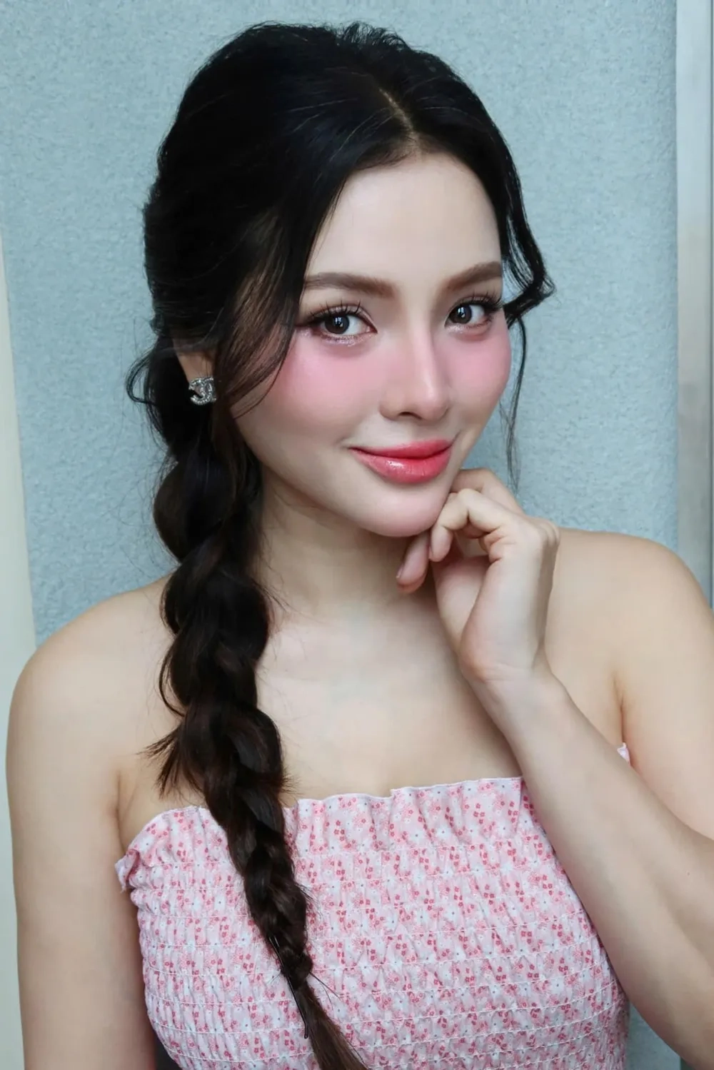 Nhiều người hỏi Phương Trinh Jolie sinh năm mấy