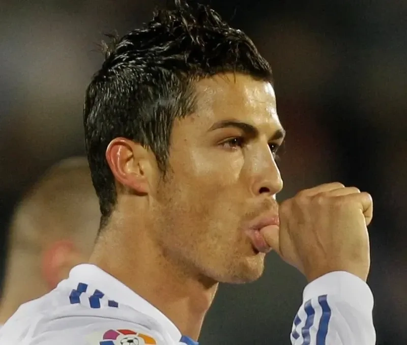 Messi meme ronaldo hài hước khi đối thủ hóa bạn diễn meme