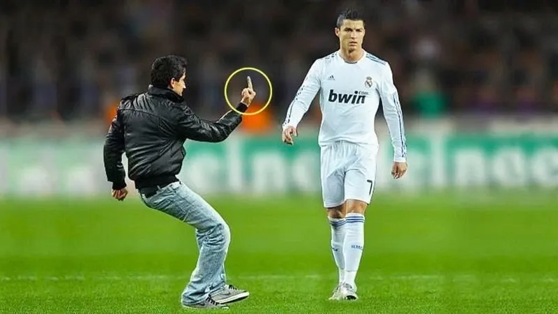 No no no meme ronaldo cười rớt hàm với câu nói viral đình đám