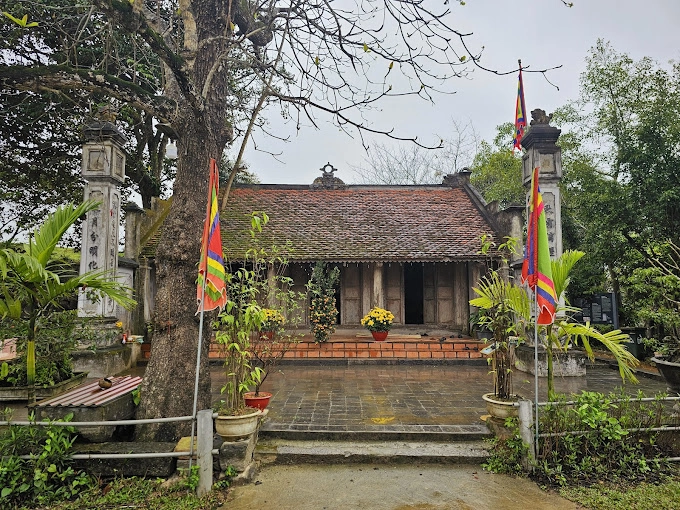 Khám phá thành nhà hồ di sản văn hóa thế giới quý giá