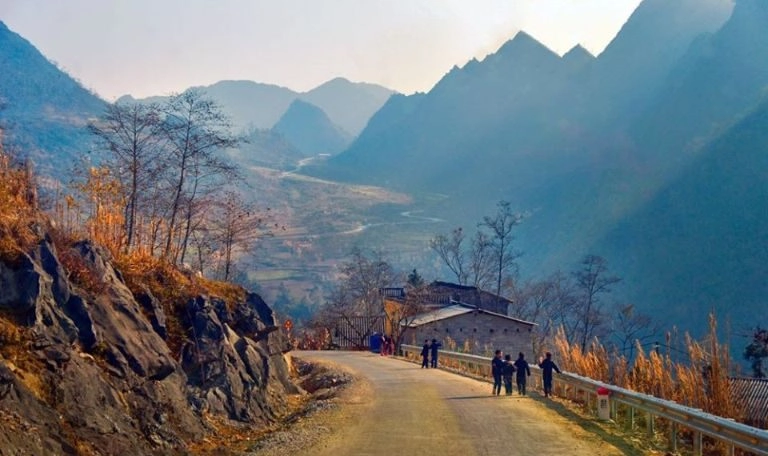Lịch trình lý tưởng tour Phó Bảng 3 ngày 2 đêm chill