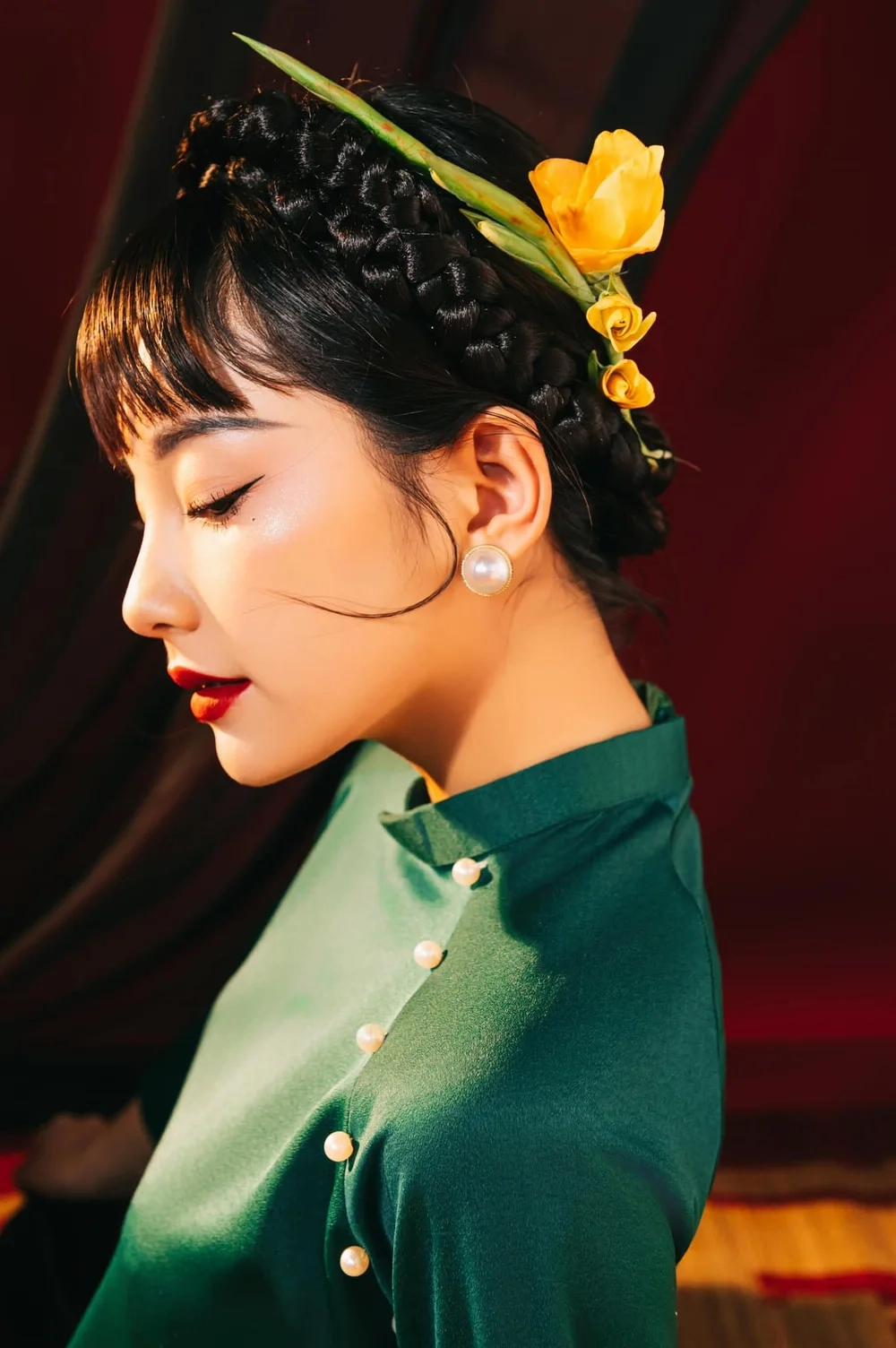 Hình ảnh đầy cảm hứng từ Thu Hà Ceri Đi giữa trời rực rỡ