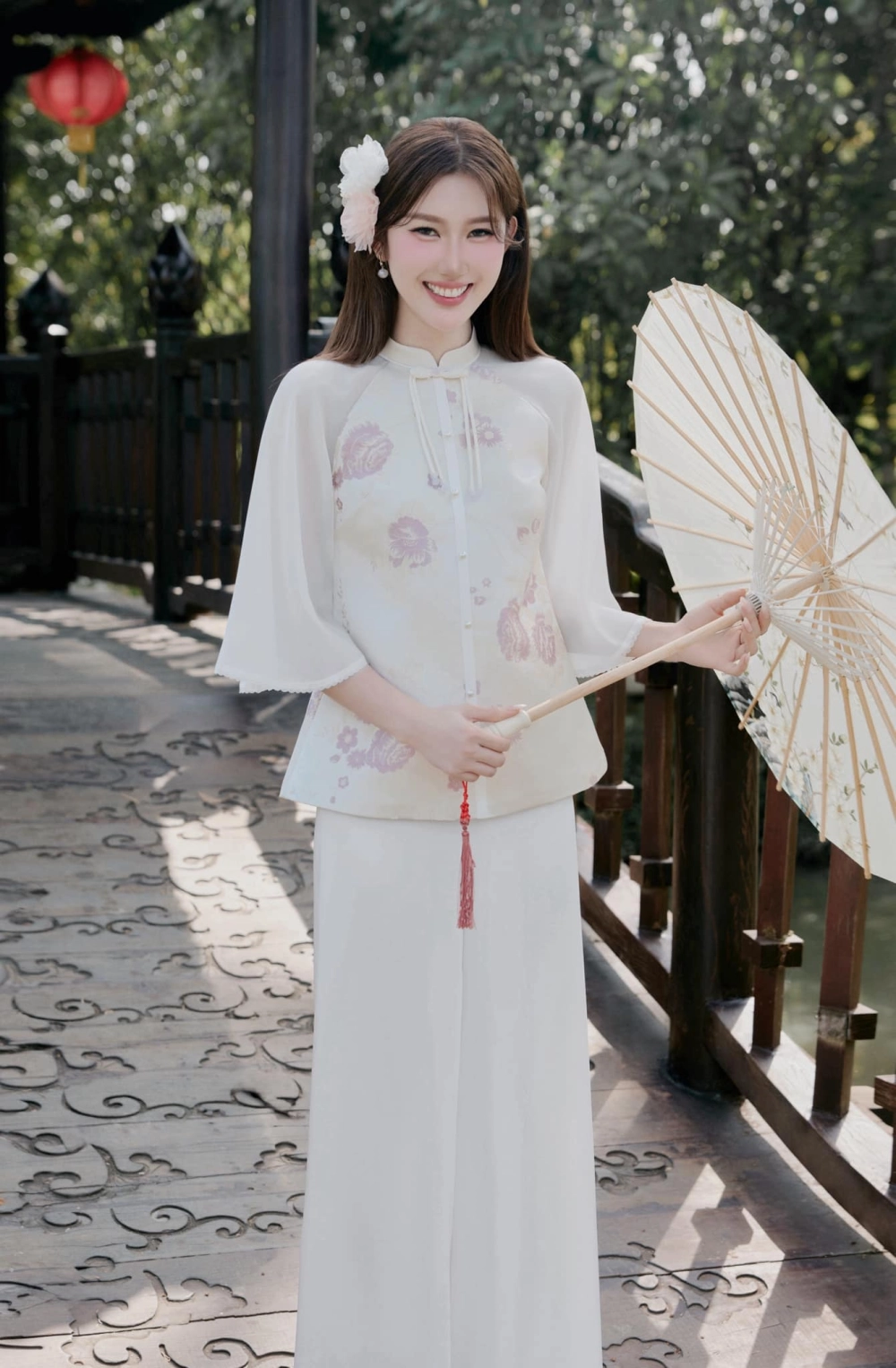 Thúy Ngân chiều cao cân nặng đáng ngưỡng mộ